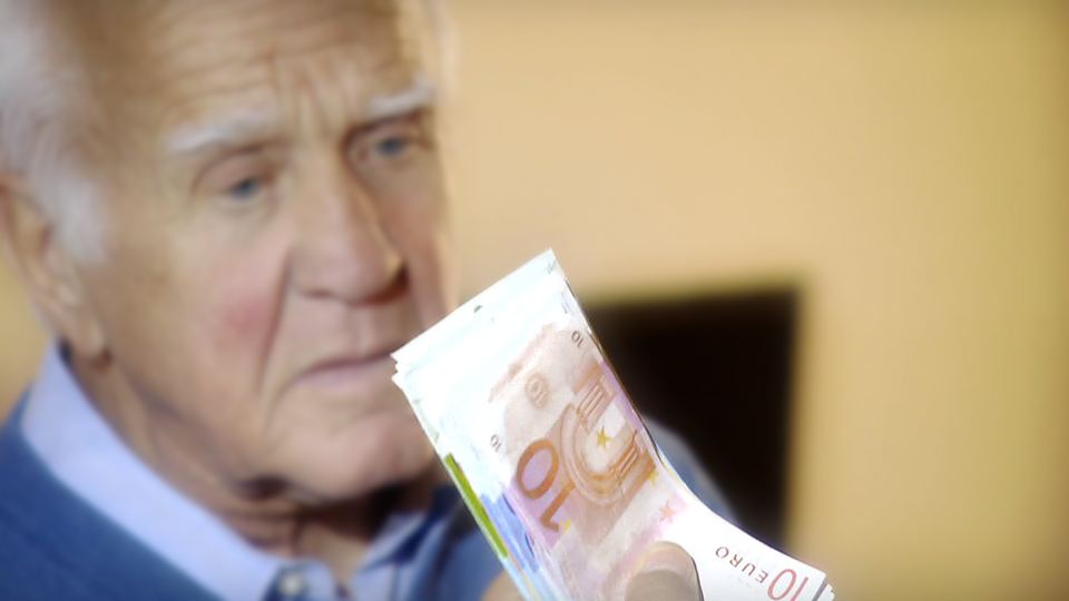 ouderen-gedupeerd-door-nep-politiemensen-opsporing-verzocht
