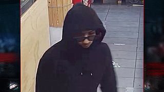 Slachtoffer jaagt overvaller de straat op