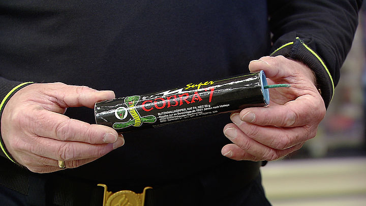 Slachtoffer (12) door illegaal vuurwerk - Opsporing Verzocht