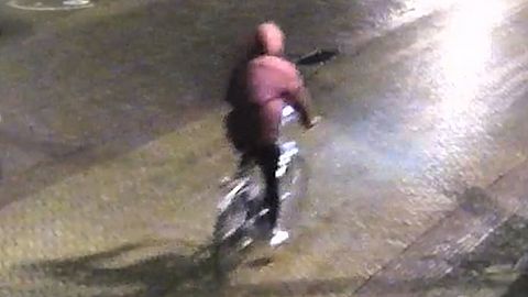 Politie toont beelden van mogelijke aanrander